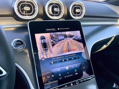 Used 2025 Mercedes-Benz C 300 4MATIC Sedan image 23