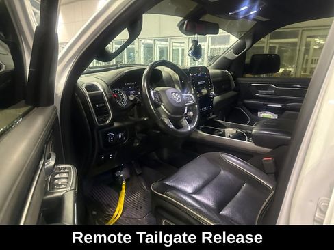 Used 2020 RAM 1500 Laramie w/ Sport Appearance Package AWD/4WD image 6
