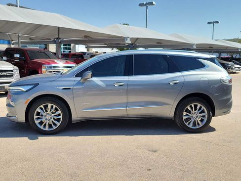 Used 2024 Buick Enclave Avenir w/ Avenir Technology Package AWD/4WD image 11
