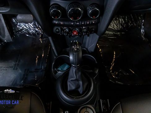 Used 2018 MINI Cooper 2-Door Hardtop image 50