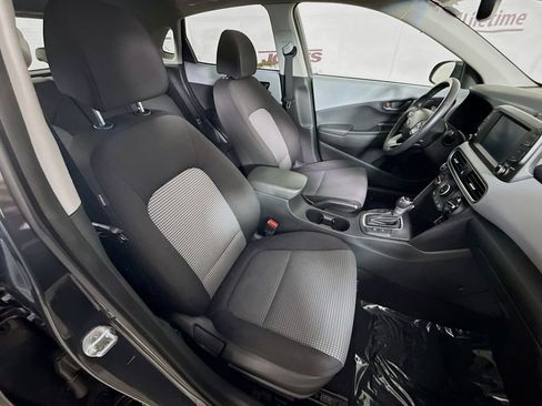 Used 2021 Hyundai Kona SEL Plus image 31