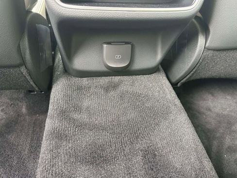 New 2026 Genesis GV70 2.5T AWD/4WD image 11