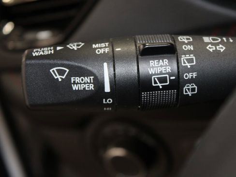 Used 2024 Dodge Durango R/T image 34