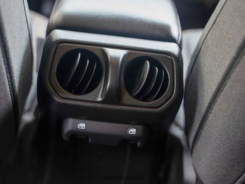 Used 2024 Jeep Wrangler Sport S AWD/4WD image 58