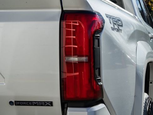 Used 2024 Toyota Tacoma TRD Sport image 6