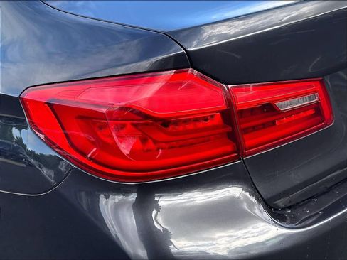 Used 2017 BMW 530i RWD image 23