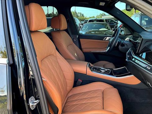 Certified 2024 BMW X5 xDrive50e w/ Premium Package image 8