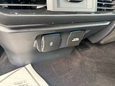 Used 2021 Ford F150 Lariat image 10