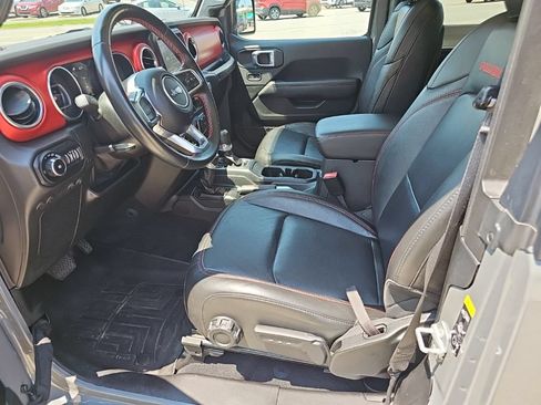 Used 2021 Jeep Wrangler Rubicon AWD/4WD image 15