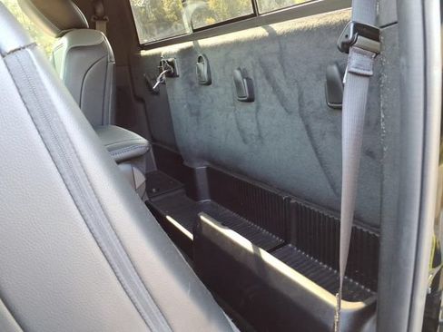 Certified 2021 RAM 2500 Tradesman AWD/4WD image 17