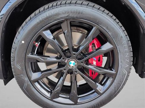 Used 2023 BMW X4 M40i w/ Premium Package image 25
