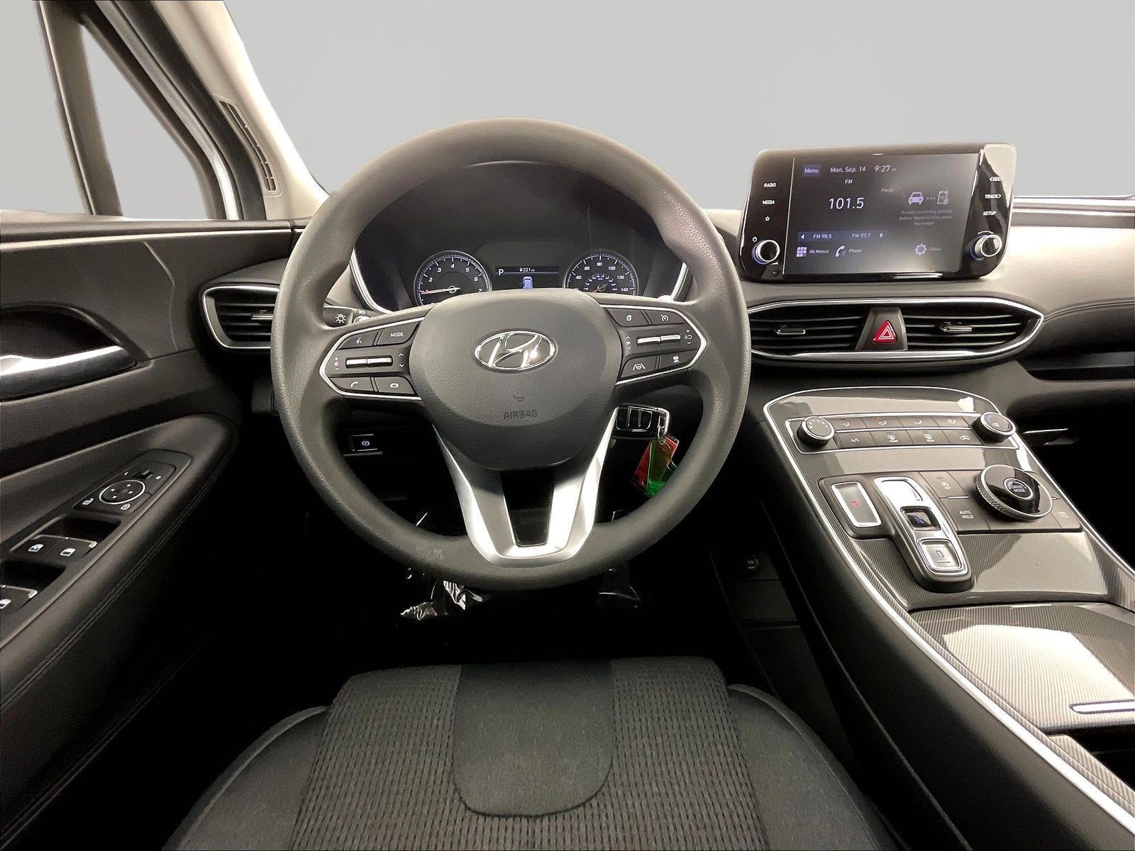 Certified 2023 Hyundai Santa Fe SE FWD image 8