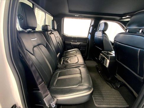 Used 2018 Ford F150 Platinum w/ Equipment Group 701A Luxury image 25