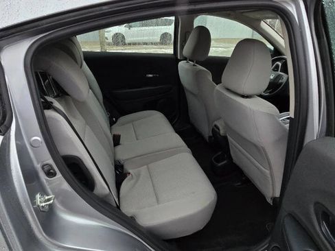 Used 2021 Honda HR-V LX image 31