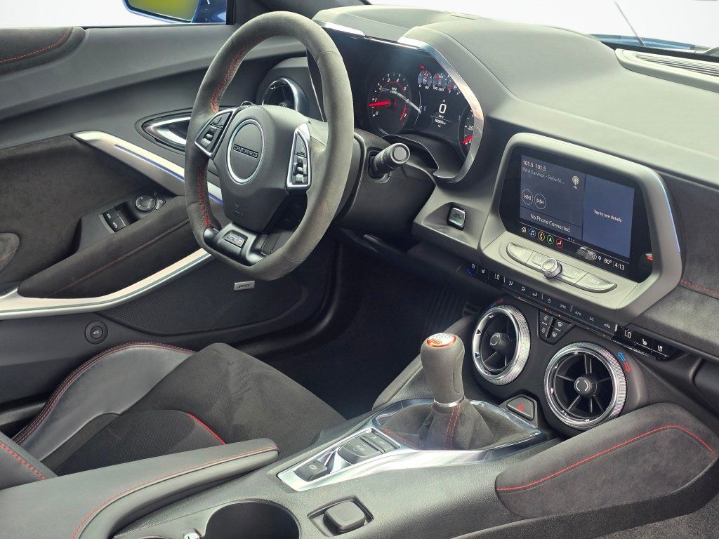 Used 2023 Chevrolet Camaro ZL1 RWD image 20