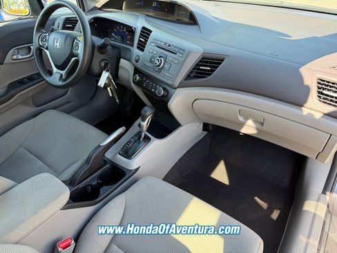 Used 2012 Honda Civic LX image 9