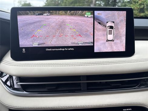 Used 2025 INFINITI QX60 Sensory w/ Vision Package image 19