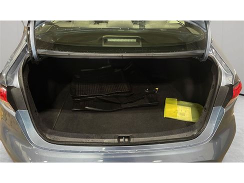 Used 2023 Toyota Corolla SE FWD image 12