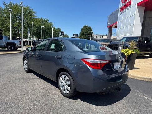Used 2016 Toyota Corolla LE FWD image 4