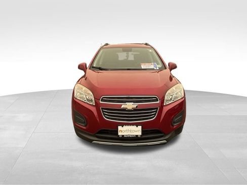 Used 2015 Chevrolet Trax LT w/ LT Plus Package FWD image 9