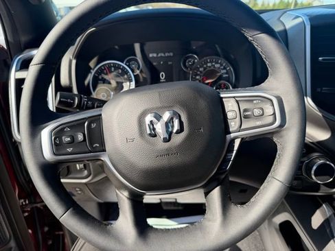 Used 2025 RAM 1500 Big Horn AWD/4WD image 19