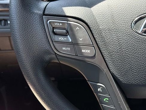 Used 2017 Hyundai Santa Fe Sport FWD image 24
