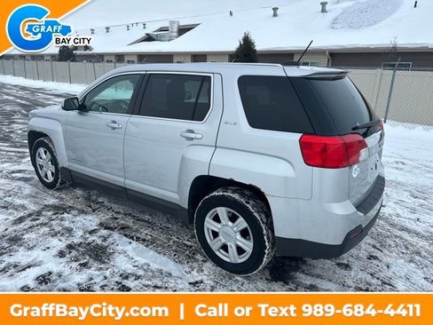 Used 2015 GMC Terrain SLE image 3