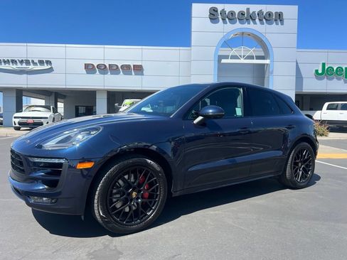 Used 2018 Porsche Macan GTS AWD/4WD image 1