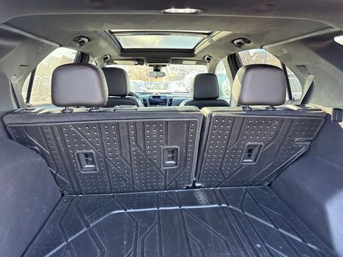 Used 2023 Chevrolet Equinox RS w/ RS Leather Package image 15