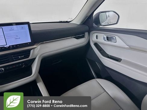 New 2026 Ford Explorer Active AWD/4WD image 24