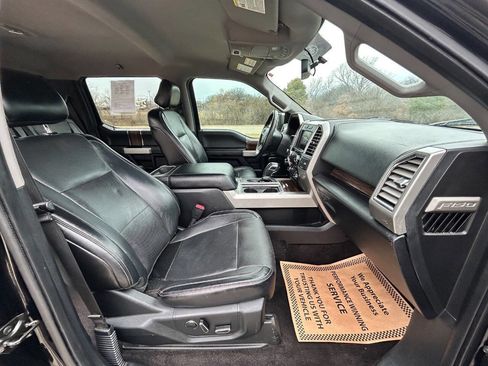 Used 2016 Ford F150 Lariat image 15