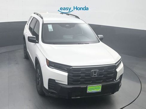 New 2026 Honda Pilot Sport image 19