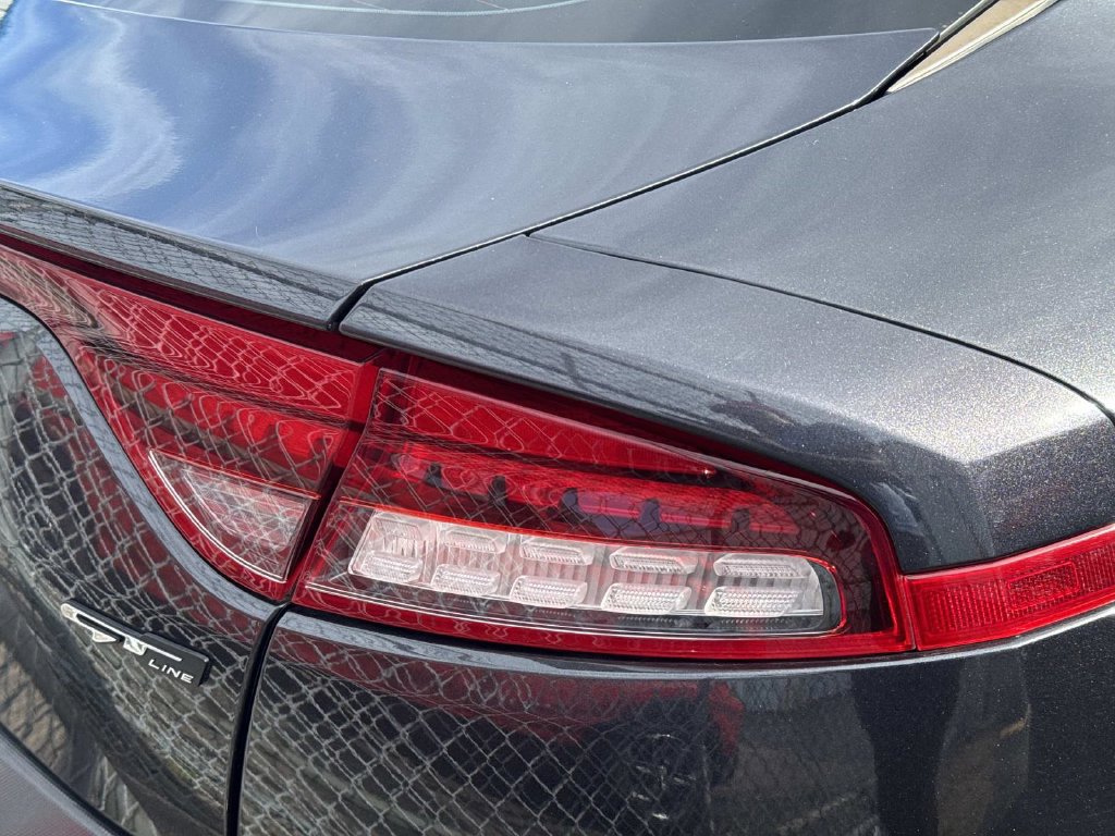 Used 2022 Kia Stinger GT-Line w/ Sun & Sound Package RWD image 14