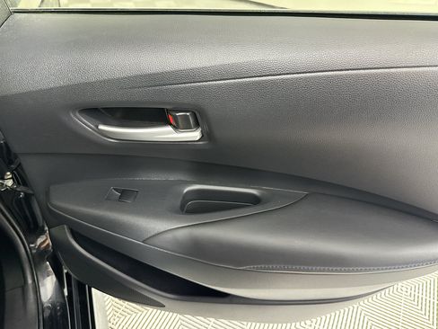 Used 2021 Toyota Corolla SE FWD image 25