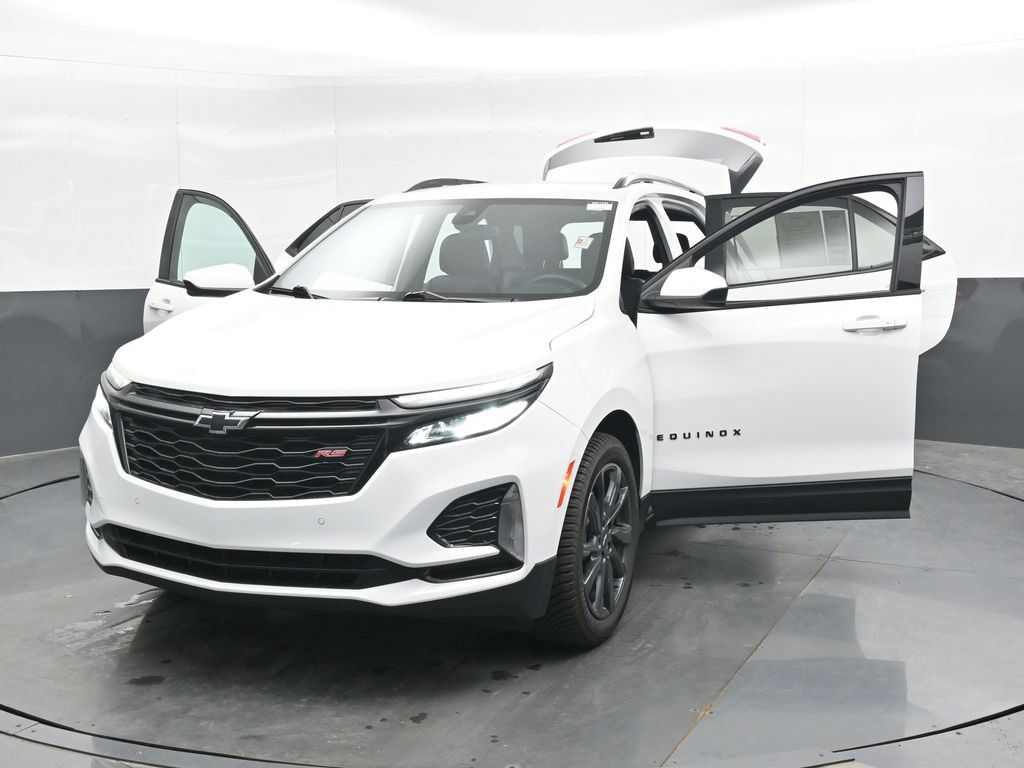 Used 2024 Chevrolet Equinox RS FWD image 46