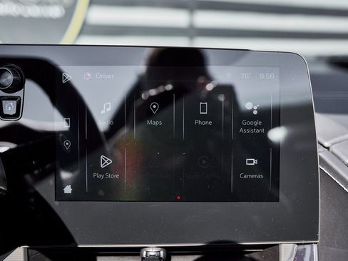 Used 2024 Chevrolet Corvette Stingray Premium Conv w/ Z51 Performance Package image 66