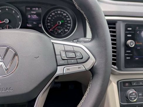 Used 2021 Volkswagen Atlas SE w/ Panoramic Sunroof Package FWD image 29