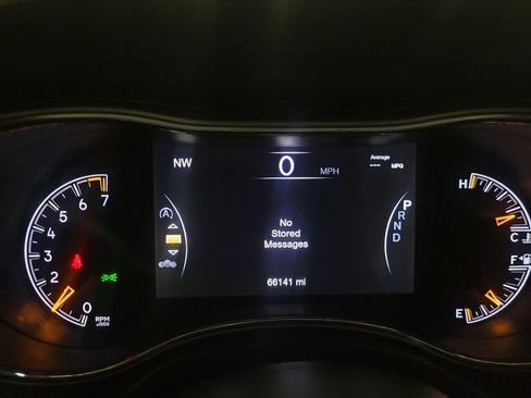 Used 2017 Jeep Grand Cherokee Altitude AWD/4WD image 23