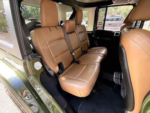 Used 2021 Jeep Wrangler Unlimited Rubicon image 21