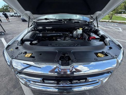 Used 2019 RAM 1500 Big Horn AWD/4WD image 30