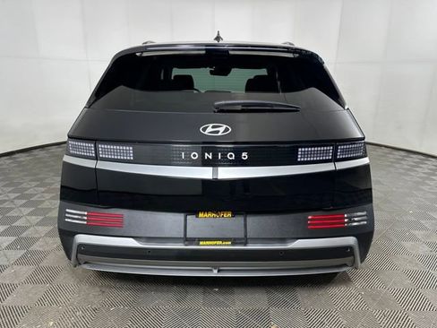 Used 2025 Hyundai Ioniq 5 SEL image 4