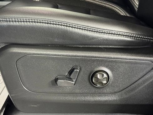 Used 2025 RAM 1500 RHO AWD/4WD image 25