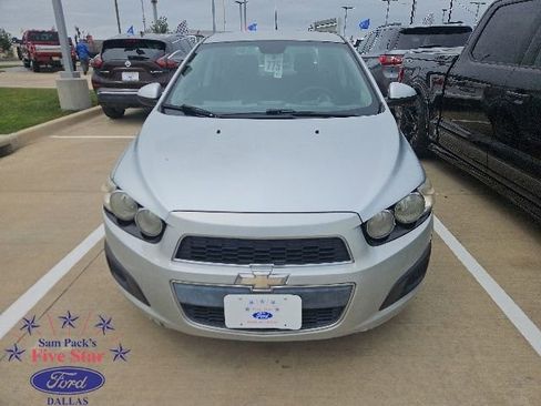 Used 2013 Chevrolet Sonic LT FWD image 1