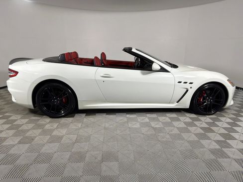 Used 2018 Maserati GranTurismo MC image 15