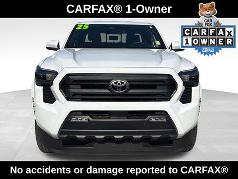 Used 2025 Toyota Tacoma SR5 w/ SR5 Upgrade Package AWD/4WD image 2