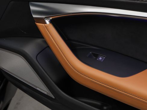 Used 2023 Audi RS 6 image 30