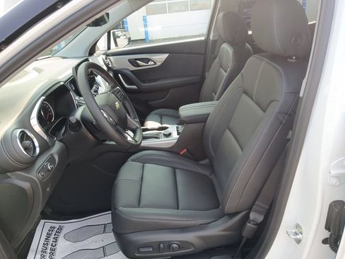 New 2026 Chevrolet Blazer LT w/ Sound & Technology Package AWD/4WD image 12