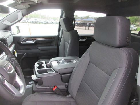 New 2026 GMC Sierra 1500 Elevation w/ Elevation Select Package image 13