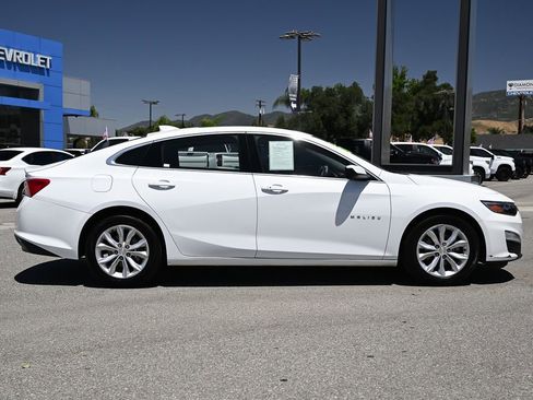 Used 2023 Chevrolet Malibu LT FWD image 3