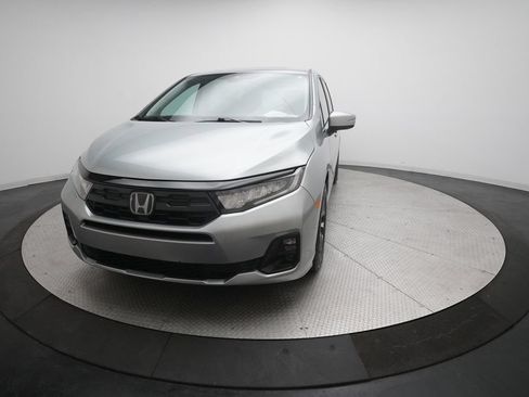 Used 2025 Honda Odyssey EX-L image 12